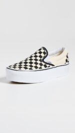 Vans Unisex-Adult Classic Slip on - Image 2