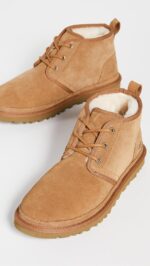 UGG Men's Neumel Chukka Boots - Image 2