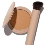 No Makeup Makeup Long-Lasting Lightweight Foundation & Brush Duo | Cruelty-Free, Fragrance-Free, Buildable, Transfer-Proof Makeup (Natural)