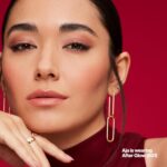 Revlon Super Lustrous Lipstick, Creamy Formula For Soft, Fuller-Looking Lips, Moisturized Feel, 315 Iced Mocha, 0.15 oz - Image 9