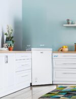 BLACK+DECKER 2.0 Cu. Ft. Compact Chest Freezer, Deep Freezer Holds Up To 70 Lbs. of Frozen Food, Removable Storage Basket, Manual Defrost, White - Image 7