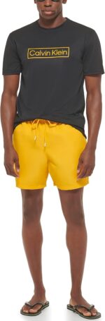 Calvin Klein Mens Light Weight Quick Dry Short Sleeve 40+ UPF Protection - Image 2