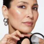 Suggest a better title and return a single title only without any other comments: LAURA GELLER NEW YORK Baked Double Take Powder Foundation - Medium - Buildable Medium to Full Coverage - Matte Finish - Image 5