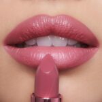 Charlotte Tilbury K.I.S.S.I.N.G Lipstick - Moisturizing & Hydrating Lipstick with Light-Diffusing Pigments for a Luminous Finish & Fuller-Looking Lips - Image 4