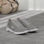 Skechers Womens Go Walk 5-True - Image 2