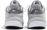 New Balance Men's Made in USA 990v6 Sneakers - Image 5